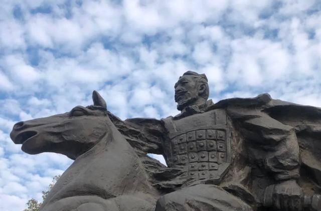楚王熊悍鼎“返乡” 楚国“父子鼎”世纪重逢